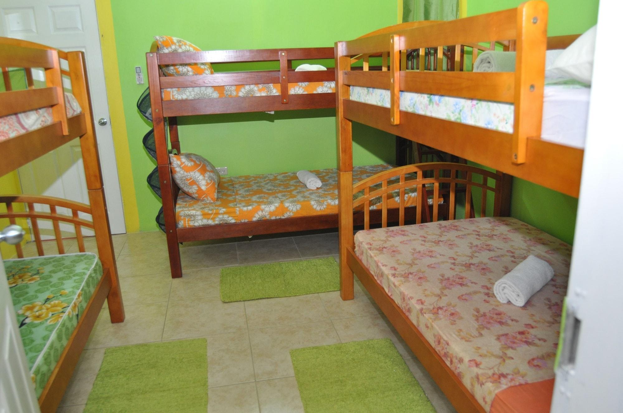 Fish Tobago Guesthouse Buccoo Εξωτερικό φωτογραφία