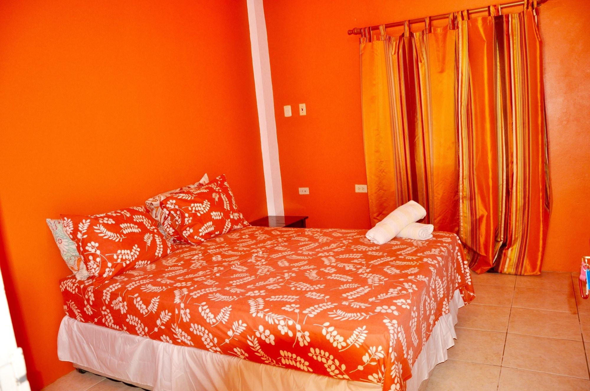 Fish Tobago Guesthouse Buccoo Εξωτερικό φωτογραφία